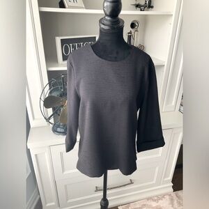 GRAYES Quarter Sleeve Scoop Neck Black Knit Classic Shirt Women’s Size Medium